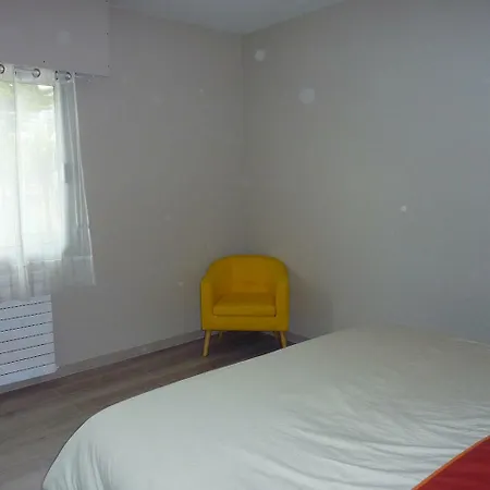 Un Style Balneaire Moderne A 300 Metres De La בית נופש פורנישי